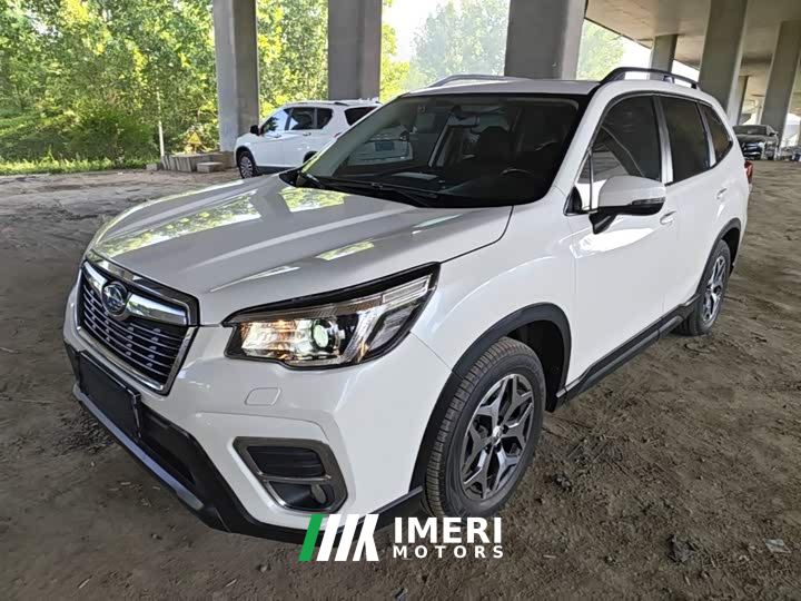 Subaru Forester 2.0i Premium