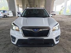Subaru Forester 2.0i Premium - ფოტო 3