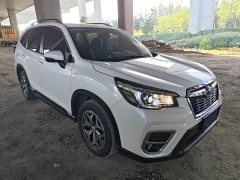 Subaru Forester 2.0i Premium - ფოტო 4