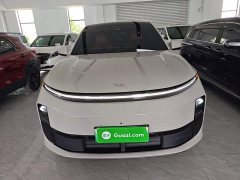 Li Auto L6 2024 Pro - ფოტო 3