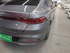 BYD Qin PLUS Glory Edition DM-i 55KM Leading - ფოტო 8