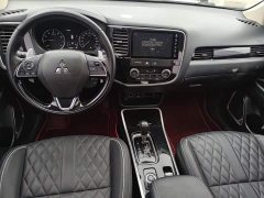 Mitsubishi Outlander 2021 2.4L AWD Radiance Edition 5-Seater - ფოტო 13