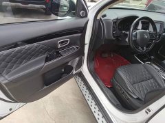 Mitsubishi Outlander 2021 2.4L AWD Radiance Edition 5-Seater - ფოტო 16