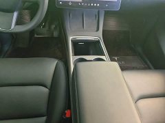Tesla Model Y Rear-Wheel Drive - ფოტო 14