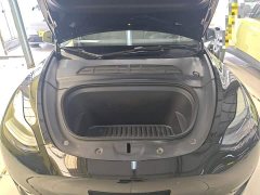 Tesla Model Y Rear-Wheel Drive - ფოტო 20