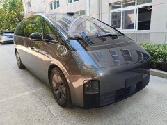 Li Auto MEGA Home Family Edition - ფოტო 4