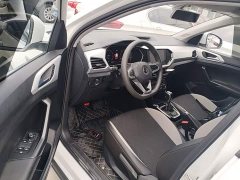 Volkswagen Touran 2023 200TSI DSG Smart Connected Edition - ფოტო 16