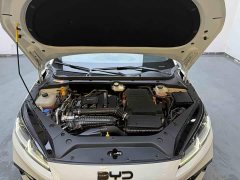 BYD Dolphin 06 DM-i Smart Drive Edition 80KM Luxury - ფოტო 20