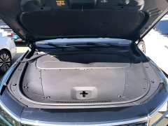 Li Auto ONE Extended Range 6-Seater - ფოტო 20