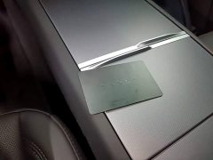 Tesla Model Y Rear-Wheel Drive - ფოტო 9