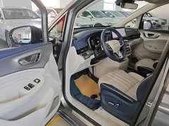 SAIC MG iMAX8 400TGI Supreme Prestige Edition - ფოტო 16