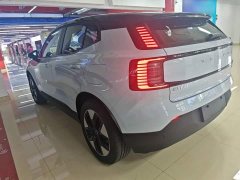 Volvo EX30 2025 RWD Core - ფოტო 5