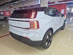 Volvo EX30 2025 RWD Core - ფოტო 7
