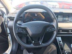 SAIC MG i5 1.5L CVT Luxury - ფოტო 11