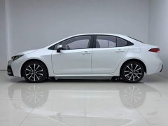 Toyota Corolla 1.8L CVT Base - ფოტო 6
