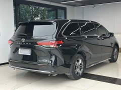 Toyota Sienna 2.5L Hybrid AWD Premium - ფოტო 13