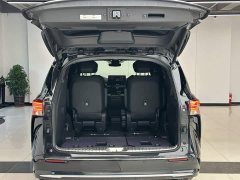 Toyota Sienna 2.5L Hybrid AWD Premium - ფოტო 2