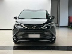 Toyota Sienna 2.5L Hybrid AWD Premium - ფოტო 9