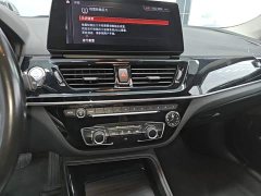 BMW 1 Series Facelift 120i M Sport Night Edition - ფოტო 13