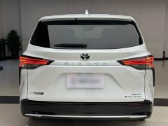 Toyota 2026 Sienna 2.5L Hybrid AWD Premium - ფოტო 15