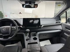 Toyota 2026 Sienna 2.5L Hybrid AWD Premium - ფოტო 16