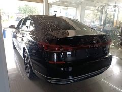 Volkswagen Passat 2022 330TSI Elite - ფოტო 5