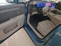 IM Motors Zhiji LS6 2026 Pure Electric Max - ფოტო 16