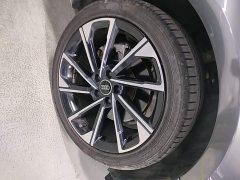 Audi A4L 40 TFSI Luxury Dynamic - ფოტო 12