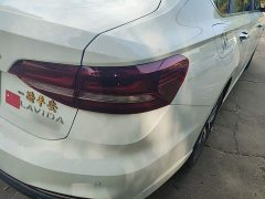 Volkswagen Lavida 1.5L Automatic Starry Sky Five Million Edition - ფოტო 8