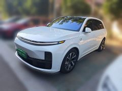 Li Auto L7 Pro - ფოტო 1