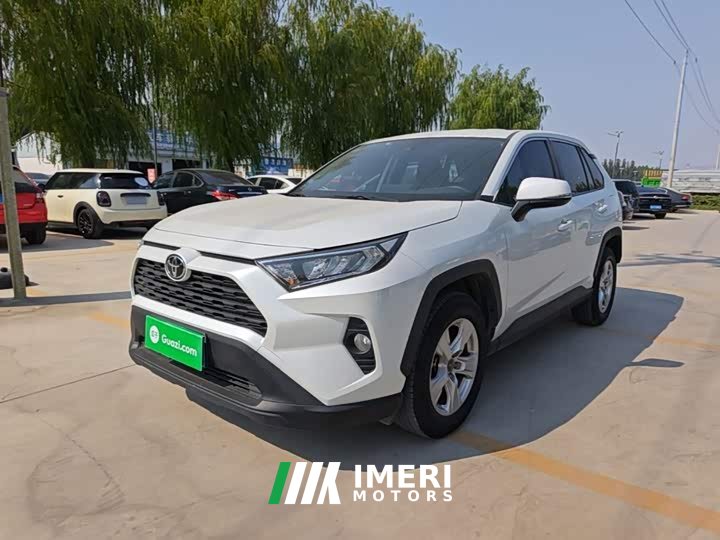 Toyota RAV4 2.0L CVT FWD Urban Edition - ავტომობილი ჩინეთიდან