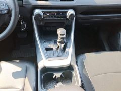 Toyota RAV4 2.0L CVT FWD Urban Edition - ფოტო 14