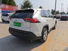 Toyota RAV4 2.0L CVT FWD Urban Edition - ფოტო 7