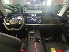 Changan Oushan Z6 Blue Whale 1.5T DCT Smart Edition - ფოტო 10