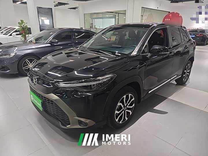 Toyota Frontlander 2.0L CVT Luxury - ავტომობილი ჩინეთიდან