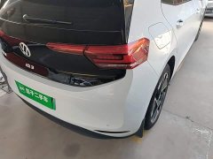 Volkswagen ID.3 Outstanding Edition - ფოტო 8