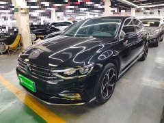Volkswagen Magotan Popular Edition 280TSI DSG Luxury - ფოტო 1