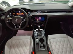 Volkswagen Magotan Popular Edition 280TSI DSG Luxury - ფოტო 10