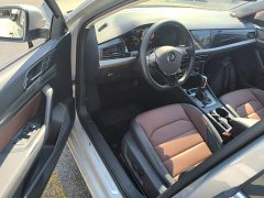 Volkswagen Lavida 280TSI DSG Luxury - ფოტო 16