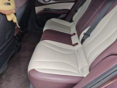 BYD Seal Honor Edition DM-i 1.5L 121km Prestigious Edition - ფოტო 13