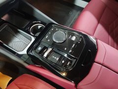 BMW i5 eDrive 40L M Sport Package - ფოტო 14