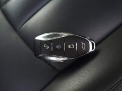 FAW Red Flag HQ9 PHEV 2.0T AWD Business Edition - photo 9