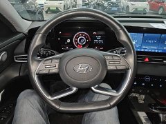 Hyundai Elantra 1.5L CVT Luxury - ფოტო 11