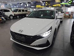Hyundai Elantra 1.5L CVT Luxury - ფოტო 2