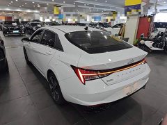 Hyundai Elantra 1.5L CVT Luxury - ფოტო 5