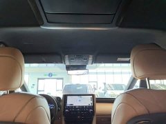 Toyota Vellfire 2024 Crown Hybrid 2.5L Premium Edition - ფოტო 18