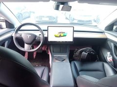 Tesla Model 3 Rear-Wheel Drive - ფოტო 10