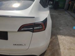 Tesla Model Y Performance All-Wheel Drive - ფოტო 8
