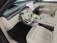 Nio Lerado L90 Max Six-Seater - ფოტო 16