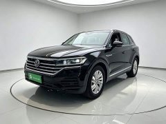 Volkswagen Touareg 2021 2.0TSI Navigator Special Edition - ფოტო 2